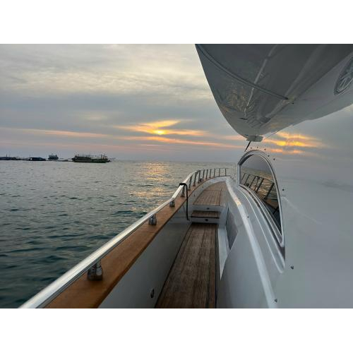 Du Thuyền Raffaeli Ontera 70